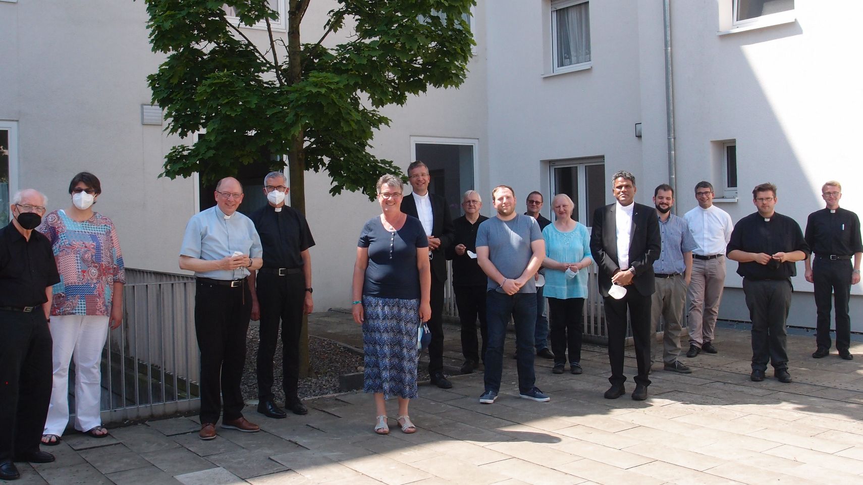 Pastoralteam Hanau mit Bischof Dr. Gerber (2021)